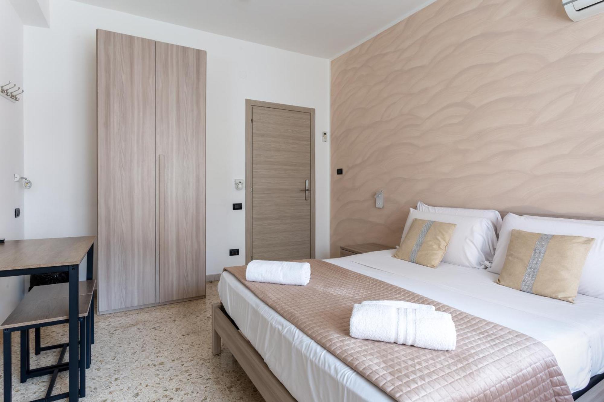 Napoli Fly Guest House 290 Eksteriør billede