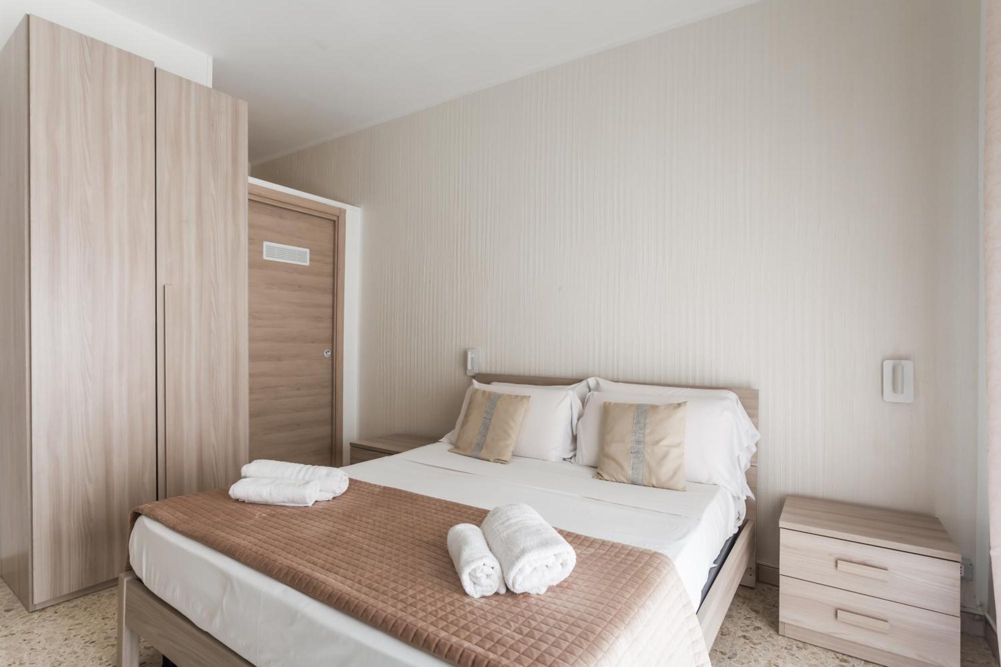 Napoli Fly Guest House 290 Eksteriør billede