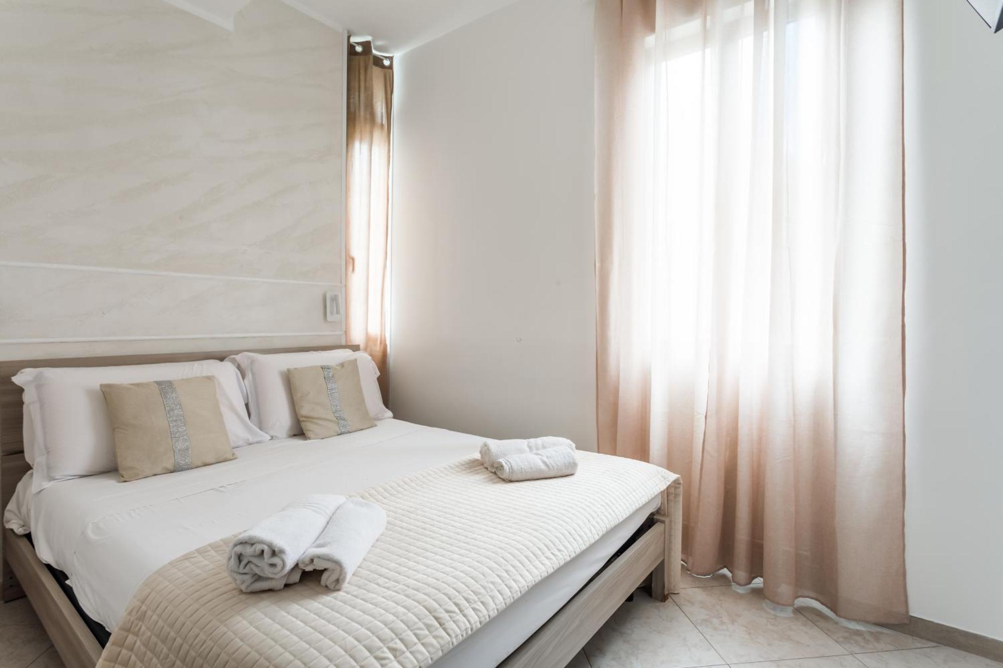 Napoli Fly Guest House 290 Eksteriør billede