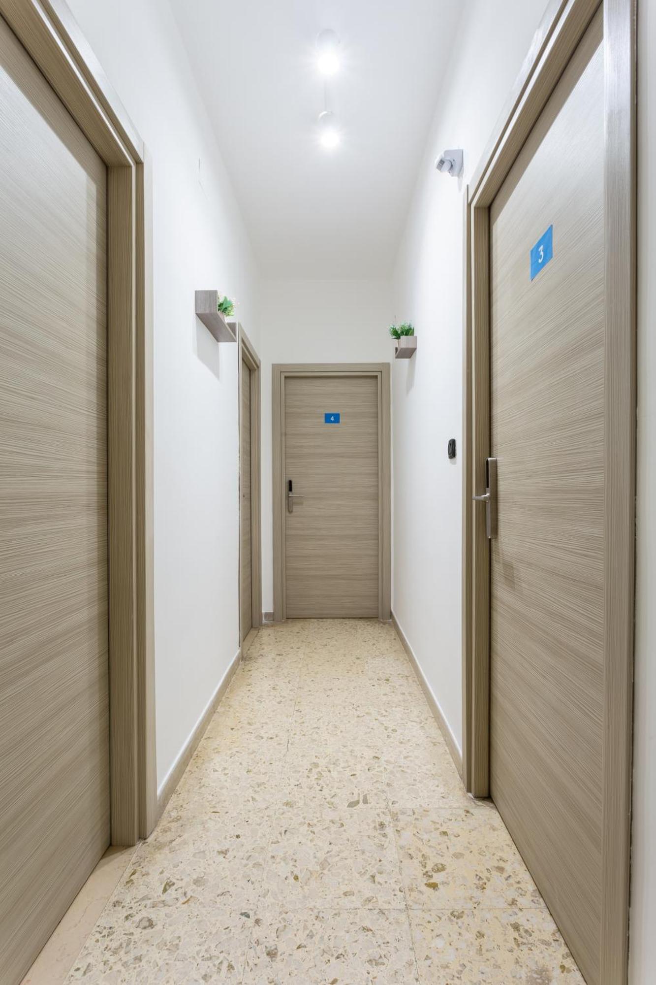 Napoli Fly Guest House 290 Eksteriør billede